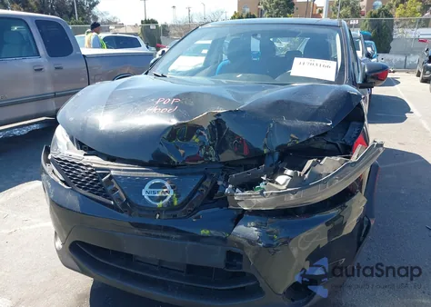 2019 Nissan Rogue Sport S z USA, uszkodzony, nr VIN JN1BJ1CP5KW520153